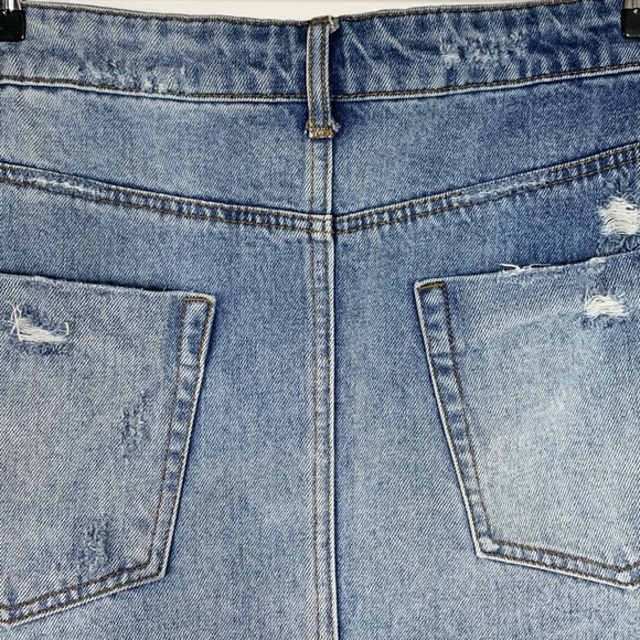 Forever 21 Distressed Denim Mini Skirt - Picture 4 of 5